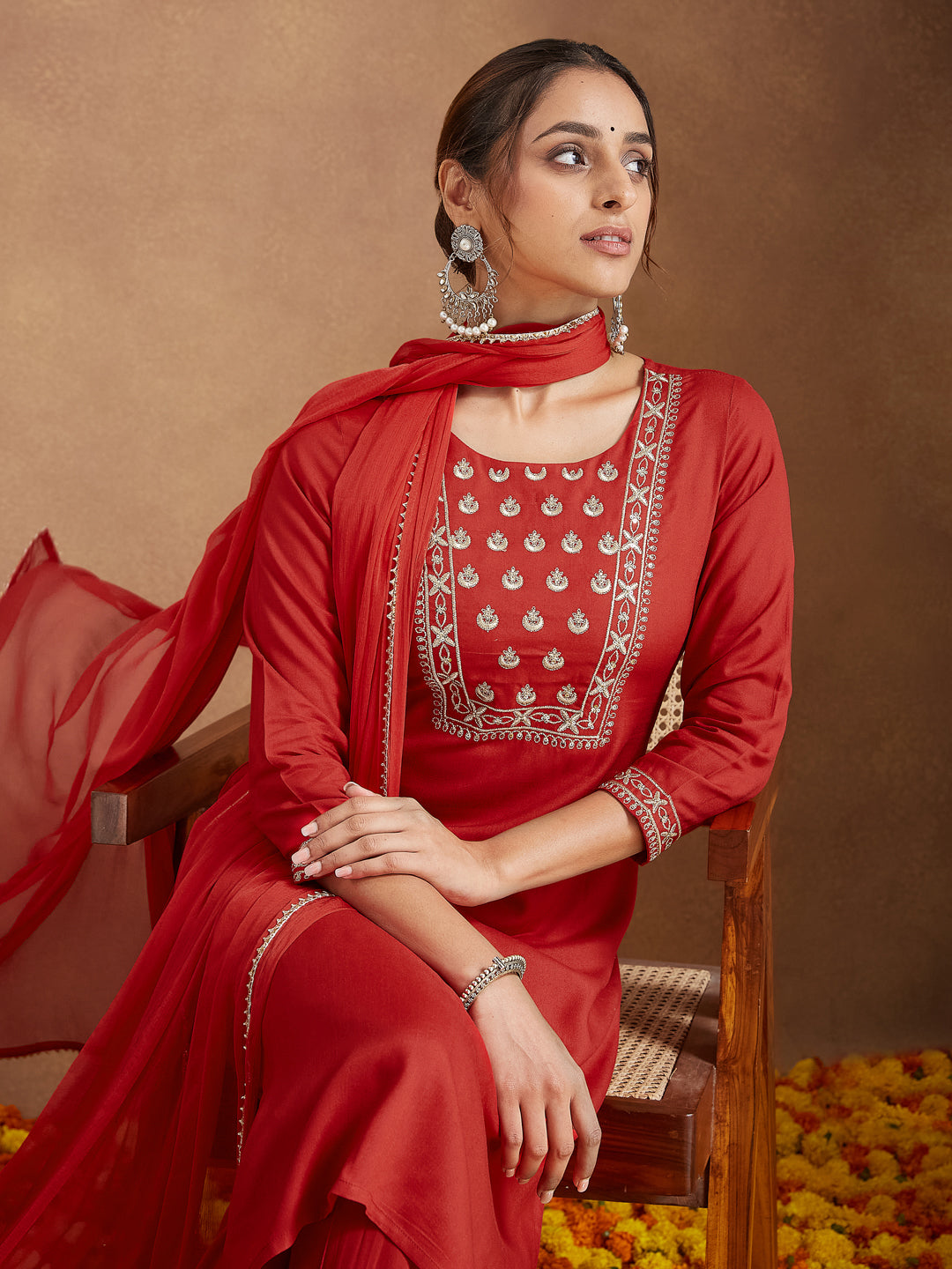 Ninnique Women's Red Rayon Yoke Embroidered Straight Kurta Set