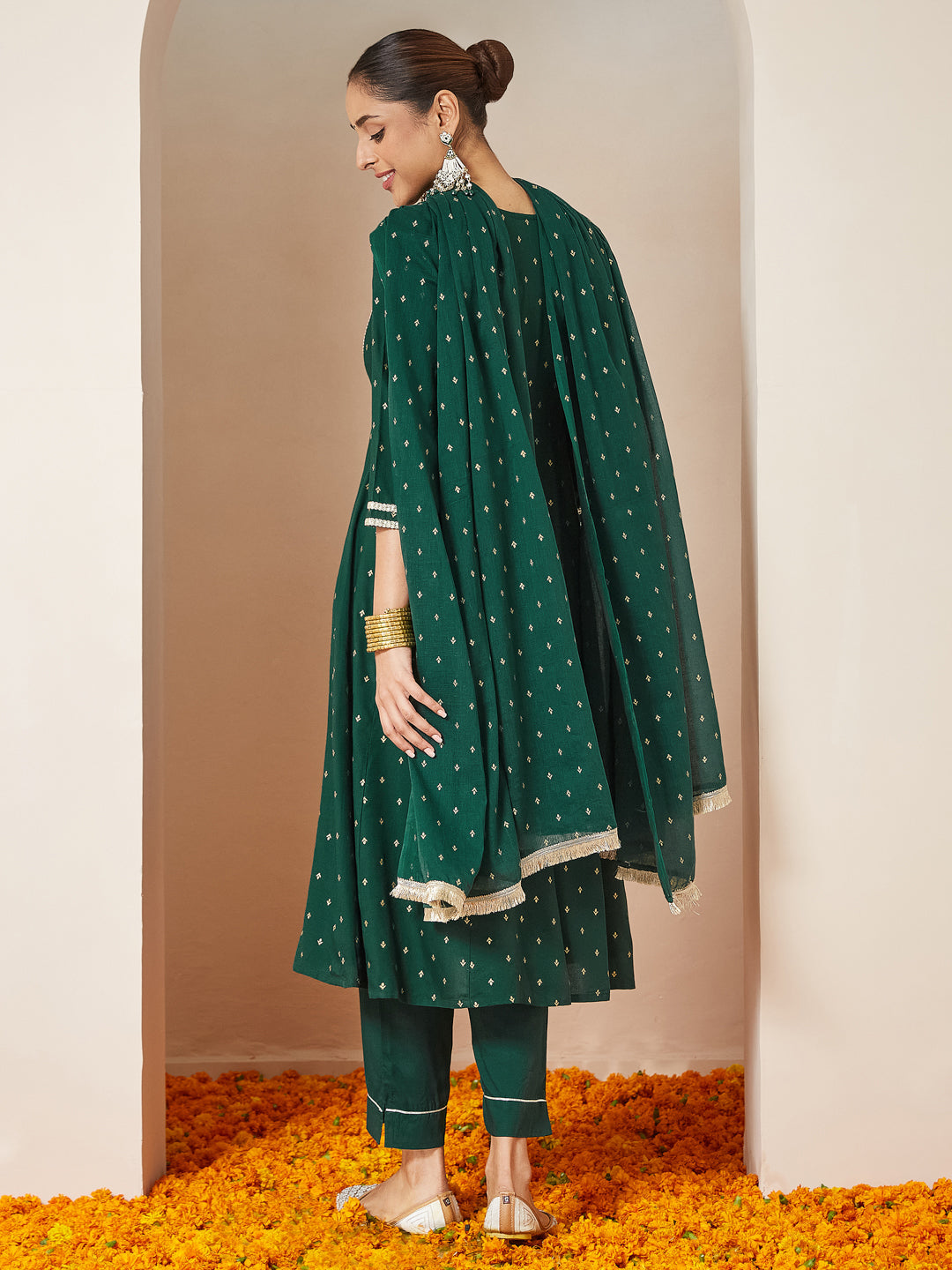 Ninnique Women's Dark Green Rayon Gold Printed Anarkali Kurta Set