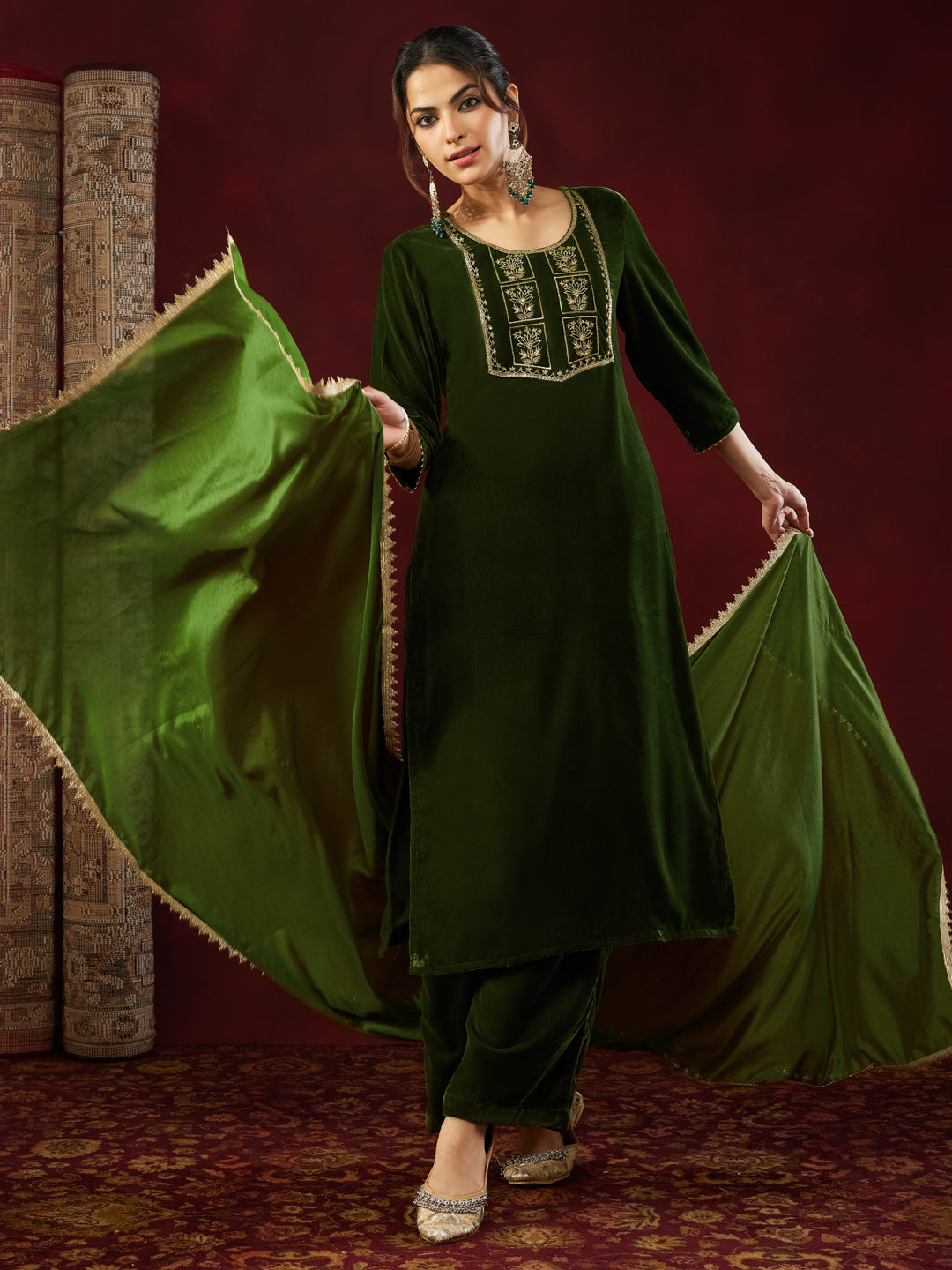 Ninnique Women's Olive Green Velvet Zari Yoke Embroidered Straight Kurta Set
