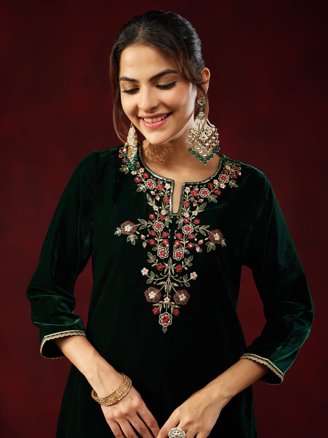 Ninnique Women's Bottle Green Velvet Yoke Embroidered Straight Kurta Set