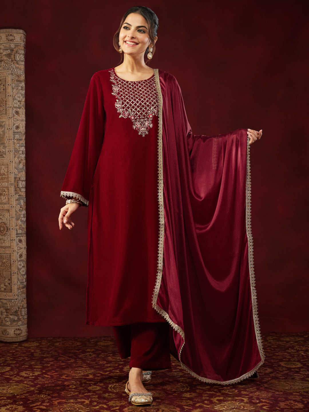 Ninnique Women's Red Velvet Zari Yoke Embroidered Straight Kurta Set