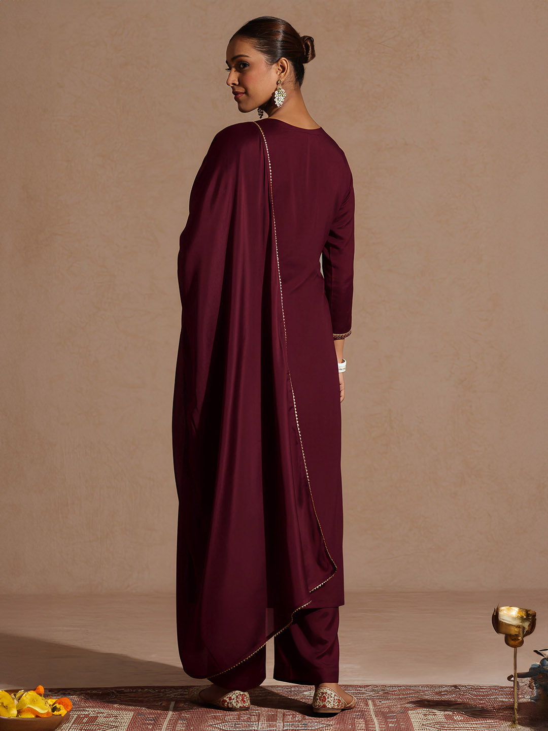 Ninnique Women's Magenta Silk Blend Zari Embroidered Straight Kurta Set