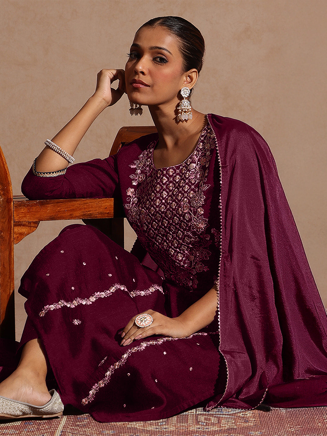 Ninnique Women's Maroon Silk Blend Embroidered Straight Kurta Set