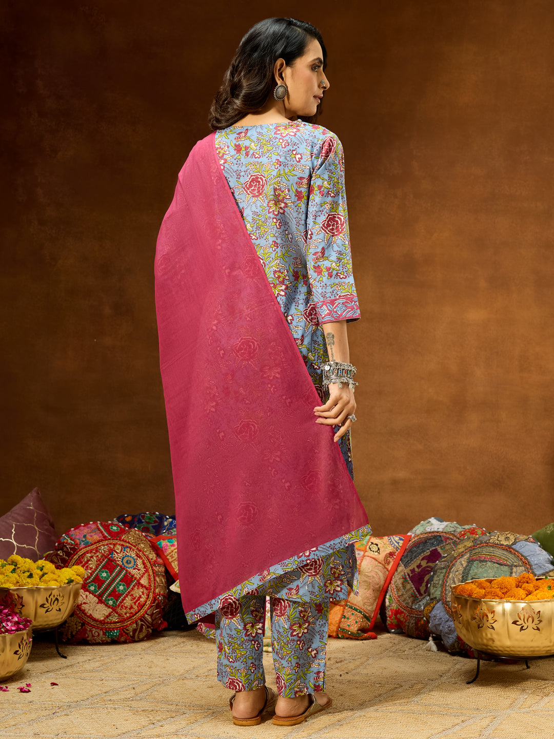 Ninnique Women's Blue Pure Cotton Floral Printed Straight Kurta Set