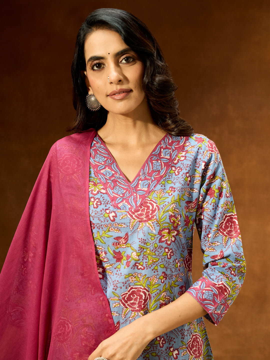 Ninnique Women's Blue Pure Cotton Floral Printed Straight Kurta Set