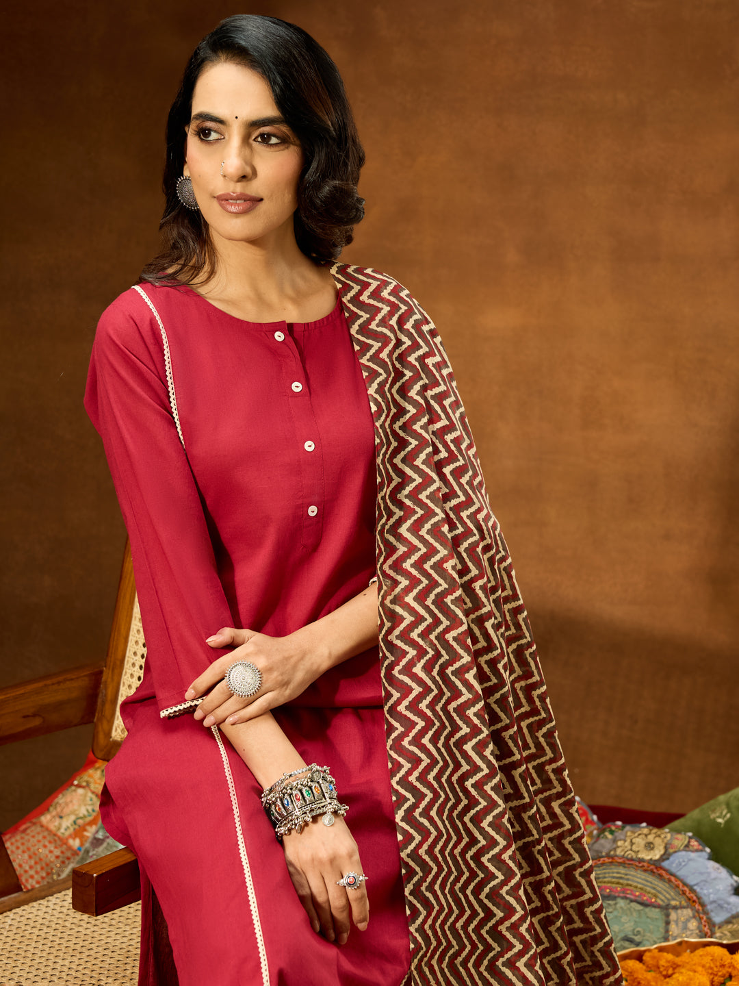 Ninnique Women's Maroon Pure Cotton Solid Straight Kurta Set With Printed Dupatta