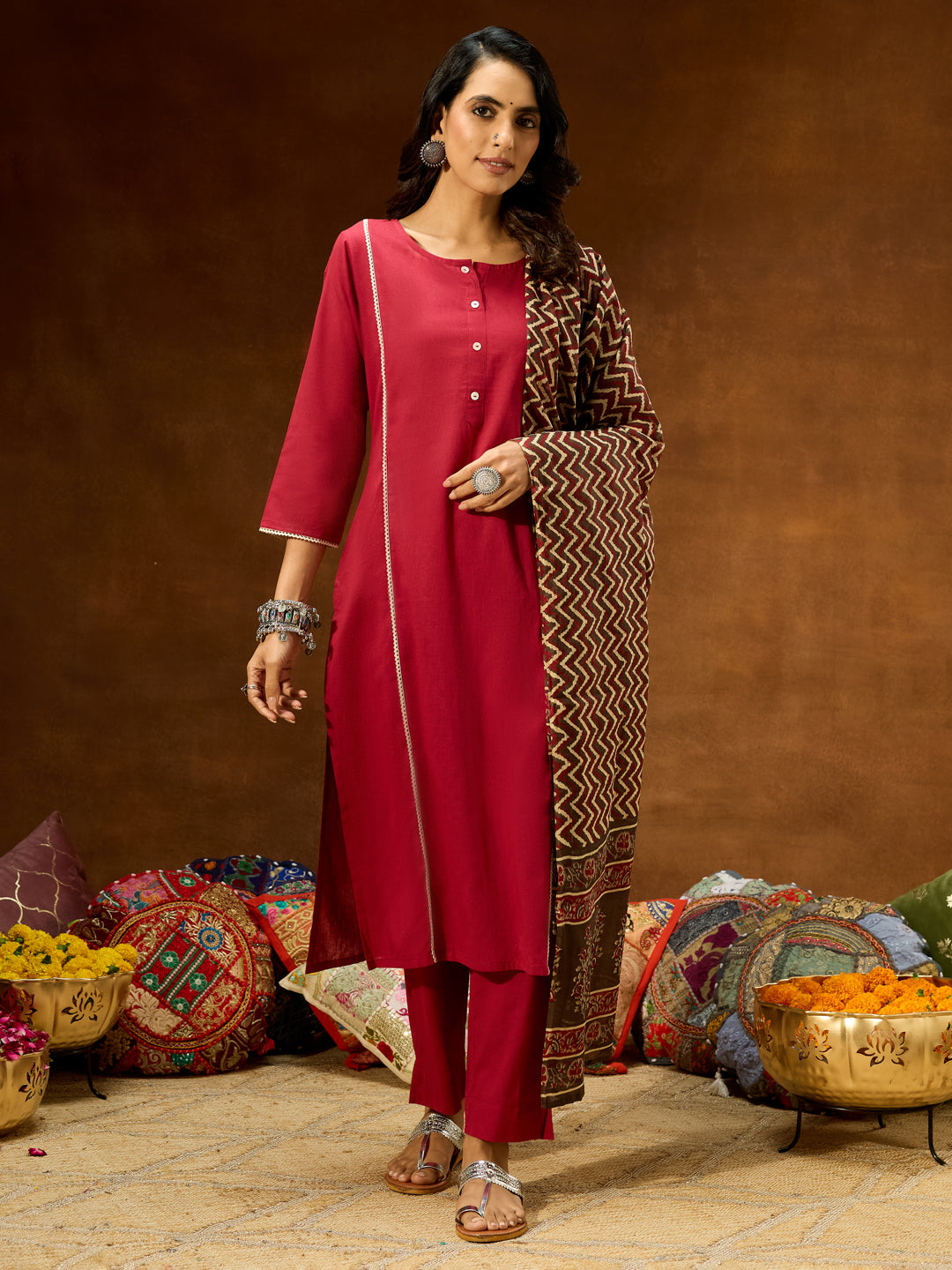 Ninnique Women's Maroon Pure Cotton Solid Straight Kurta Set With Printed Dupatta