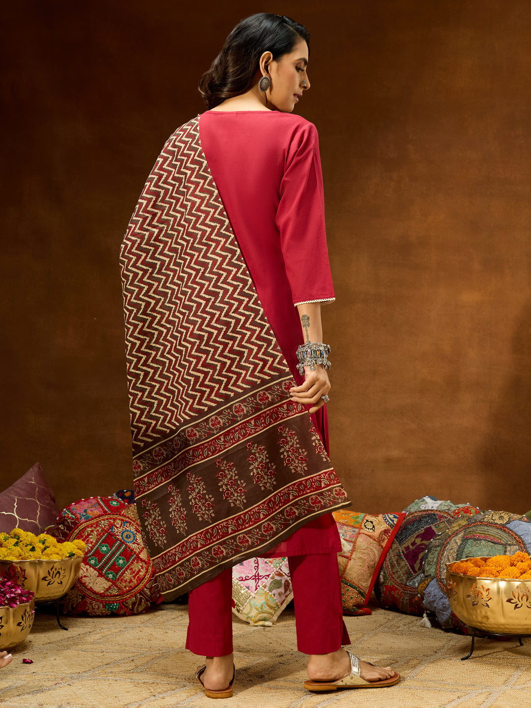 Ninnique Women's Maroon Pure Cotton Solid Straight Kurta Set With Printed Dupatta