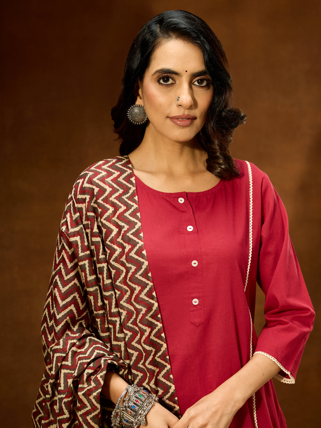 Ninnique Women's Maroon Pure Cotton Solid Straight Kurta Set With Printed Dupatta