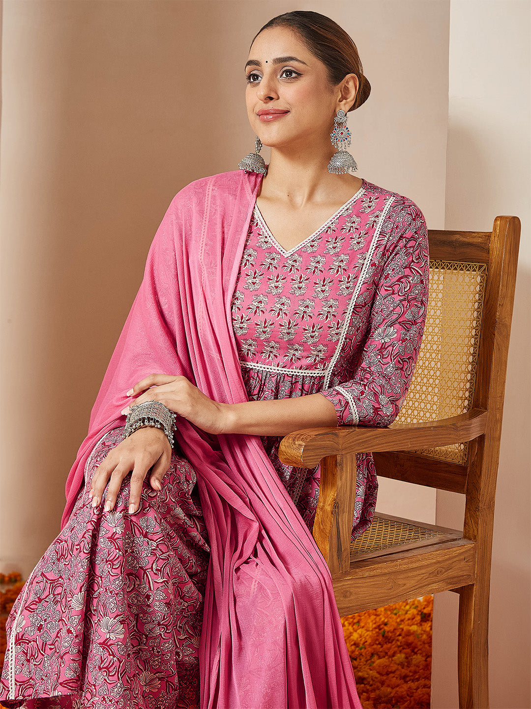 Ninnique Women's Pink Pure Cotton Floral Printed A-line Kurta Set