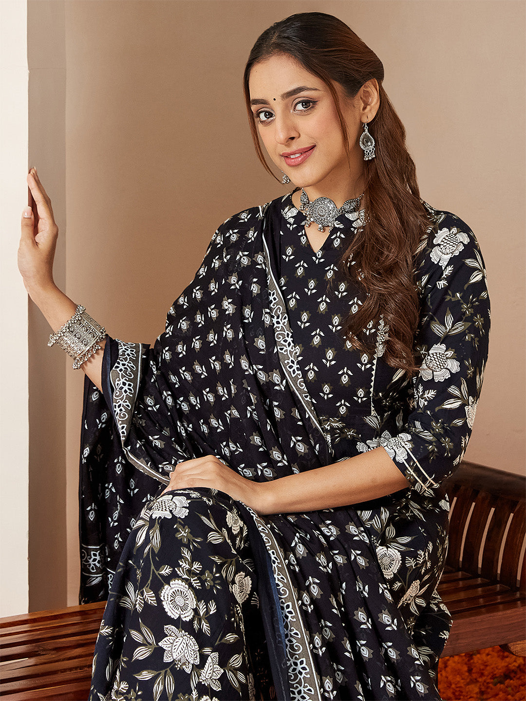 Ninnique Women's Black Pure Cotton Floral Printed Anarkali Kurta Set
