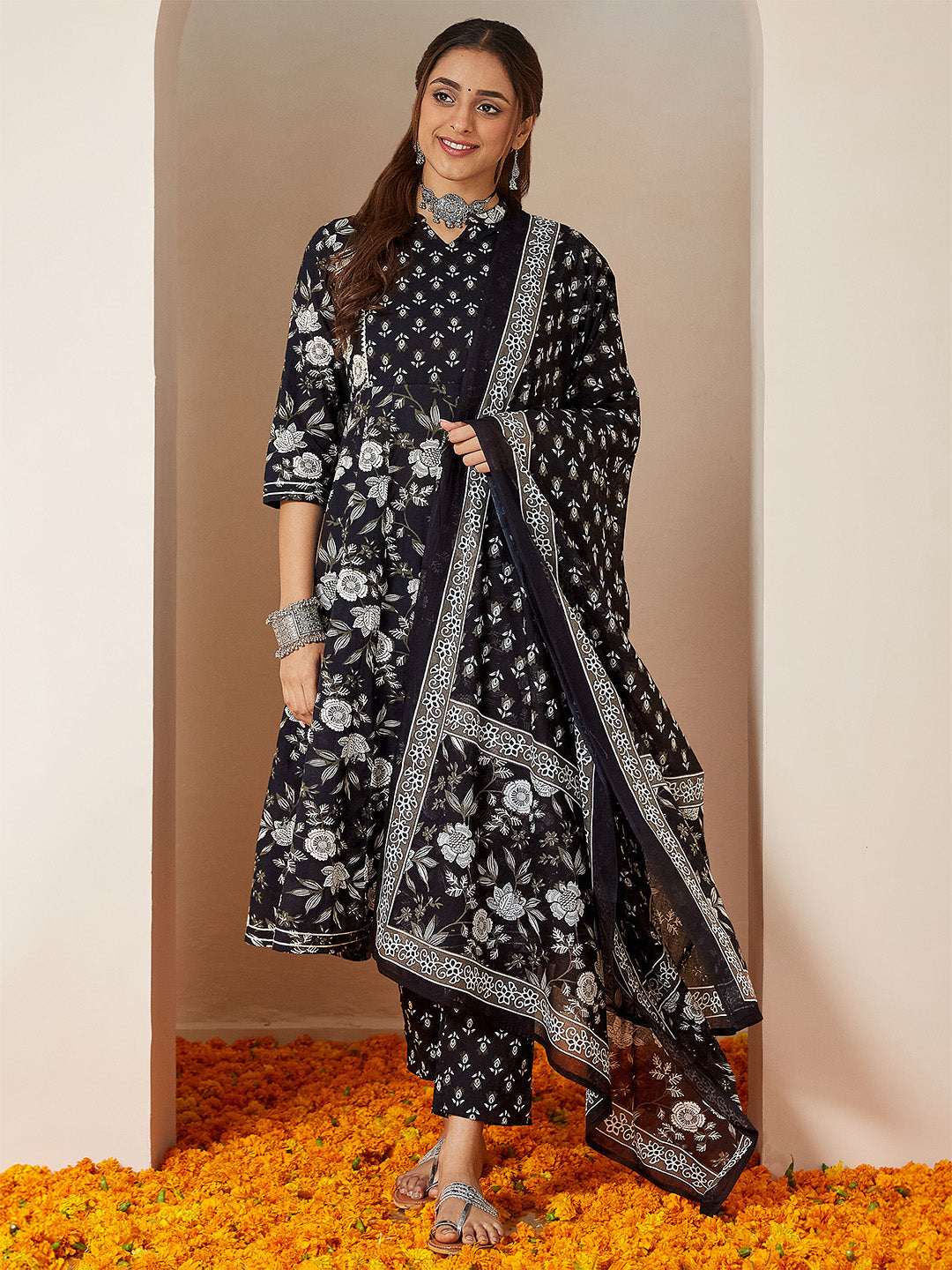 Ninnique Women's Black Pure Cotton Floral Printed Anarkali Kurta Set