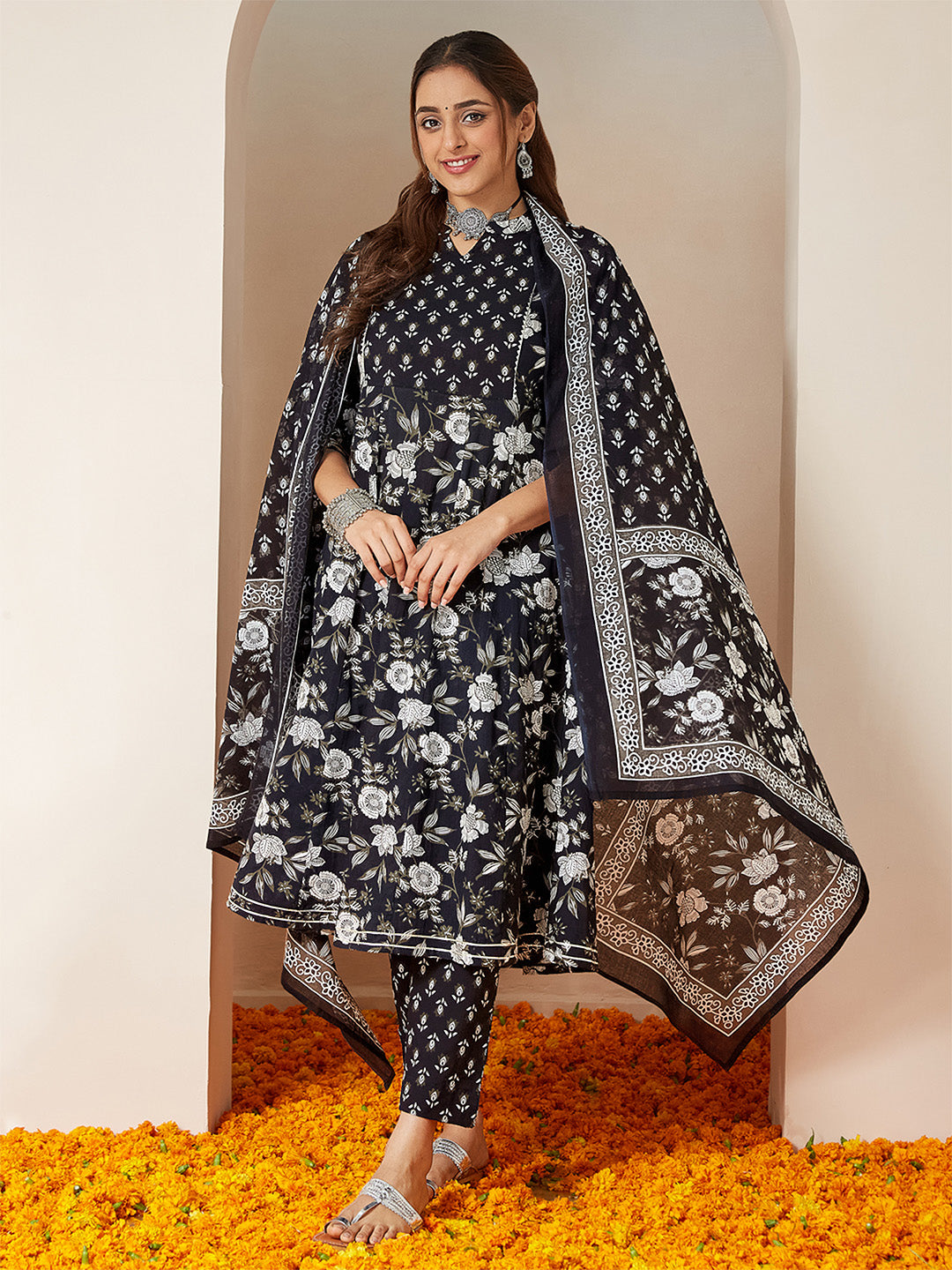 Ninnique Women's Black Pure Cotton Floral Printed Anarkali Kurta Set
