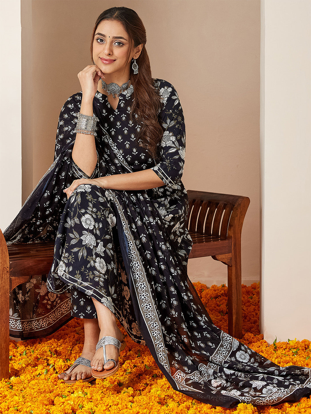 Ninnique Women's Black Pure Cotton Floral Printed Anarkali Kurta Set