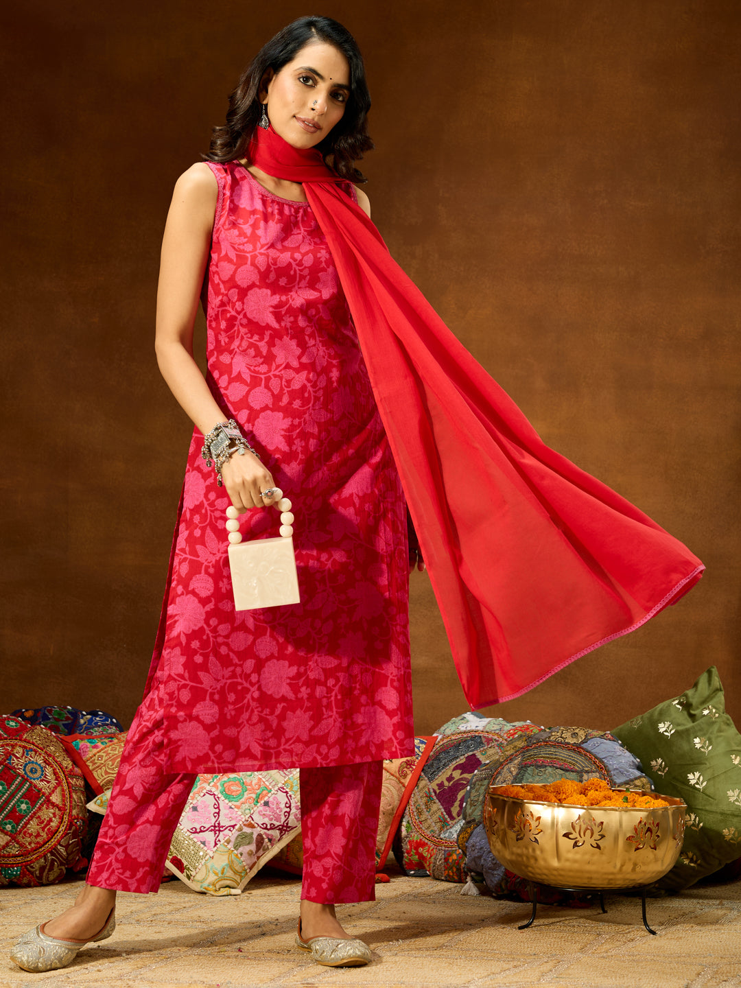 Ninnique Women's Pink Pure Cotton Floral Printed Straight Kurta Set