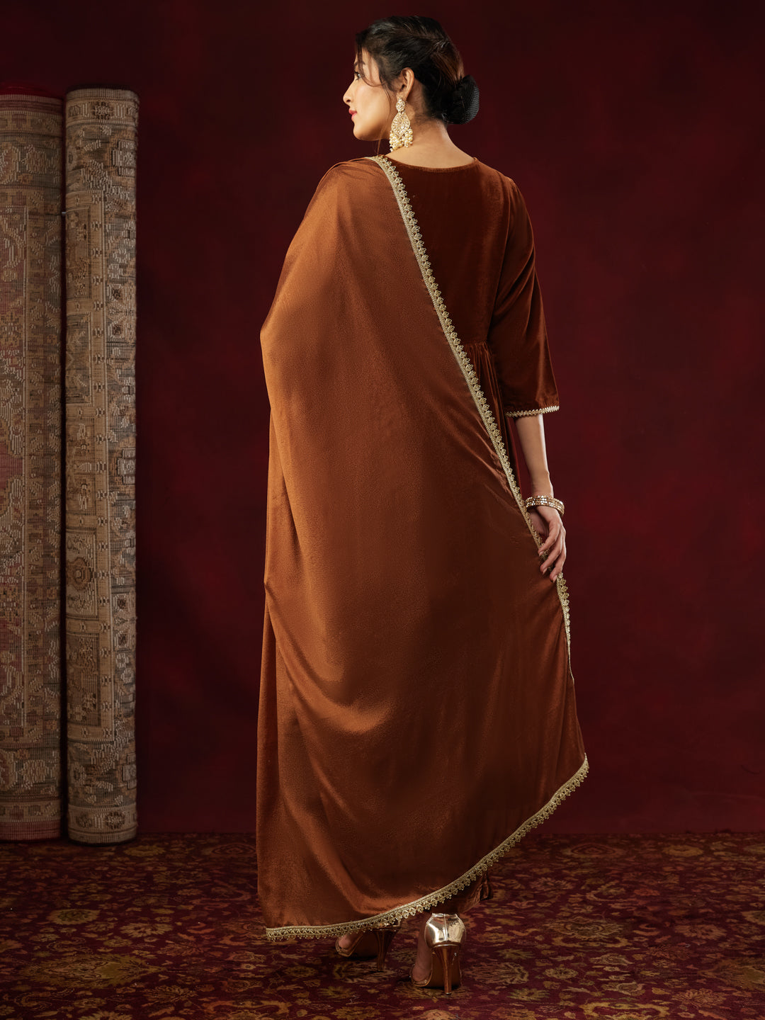 Ninnique Women's Brown Velvet Zari Embroidered A-line Kurta Set