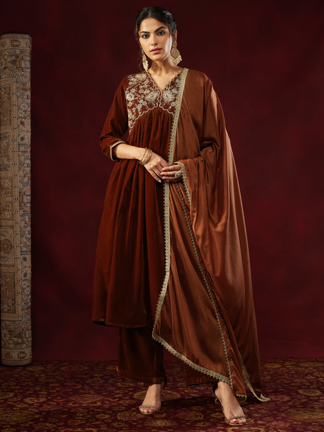 Ninnique Women's Brown Velvet Zari Embroidered A-line Kurta Set