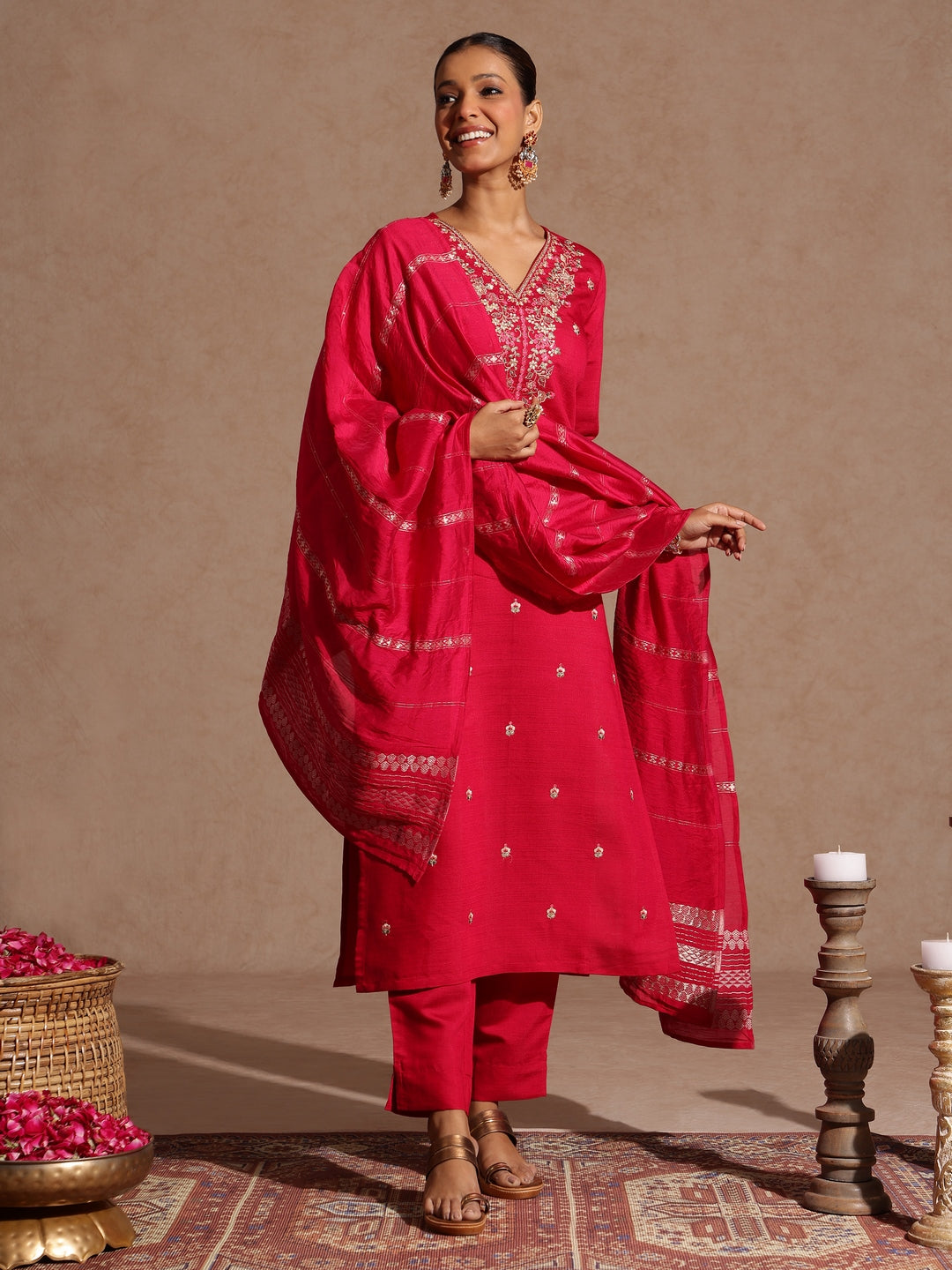Ninnique Women's Pink Silk Blend Embroidered Straight Kurta Set