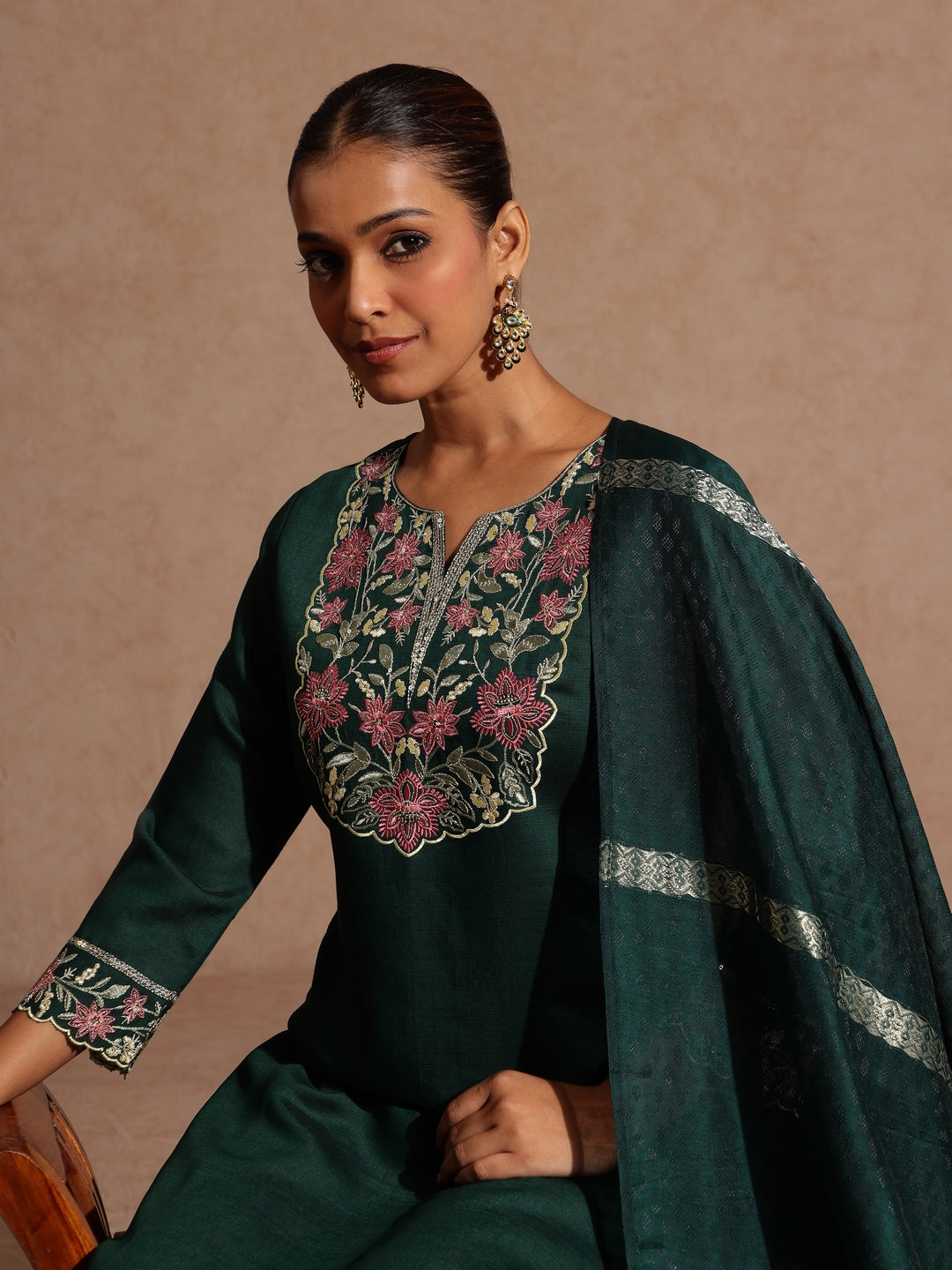 Ninnique Women's Bottle Green Silk Blend Yoke Embroidered Straight Kurta Set
