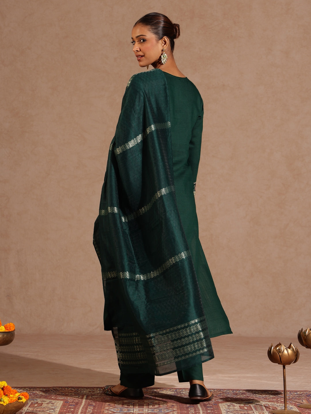 Ninnique Women's Bottle Green Silk Blend Yoke Embroidered Straight Kurta Set