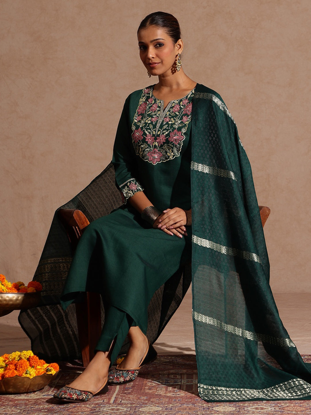 Ninnique Women's Bottle Green Silk Blend Yoke Embroidered Straight Kurta Set