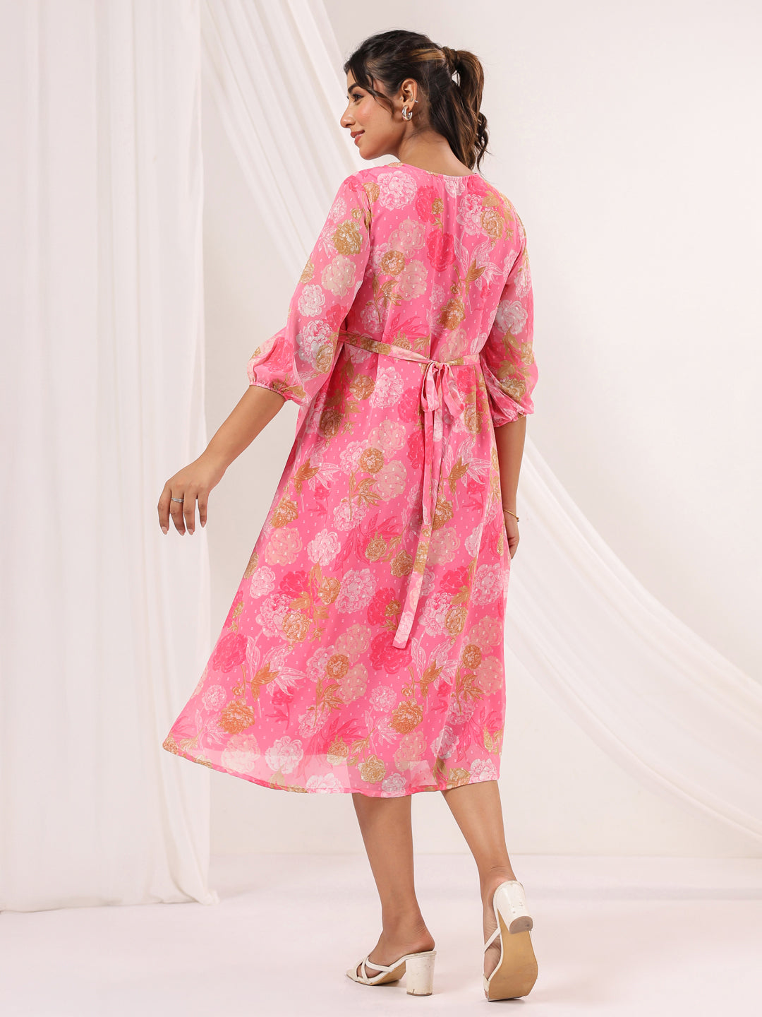 Ninnique Women's Pink Georgette Floral Printed A-line Dress