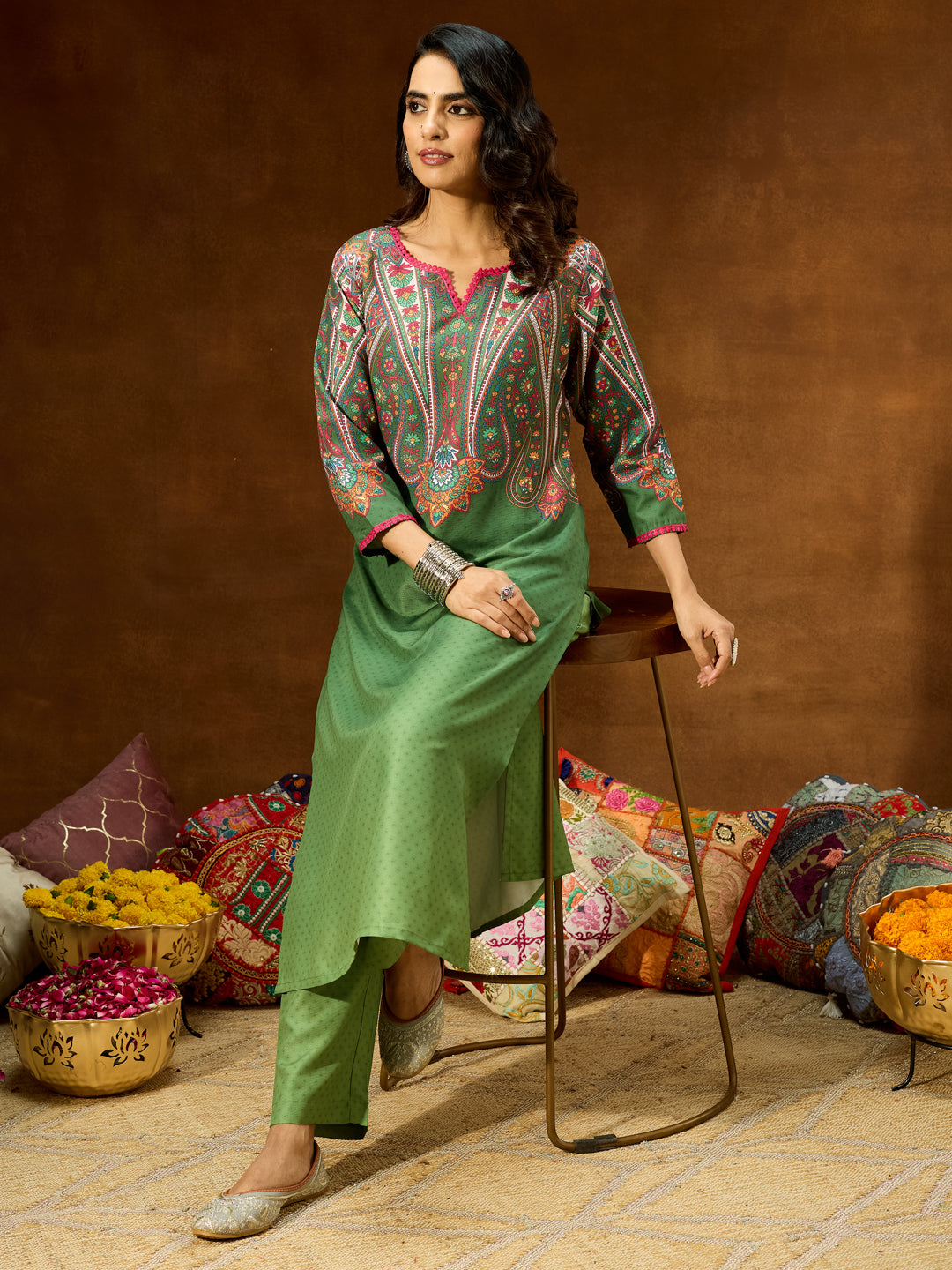 Ninnique Women's Green Cotton Blend Printed Straight Co-ord Set