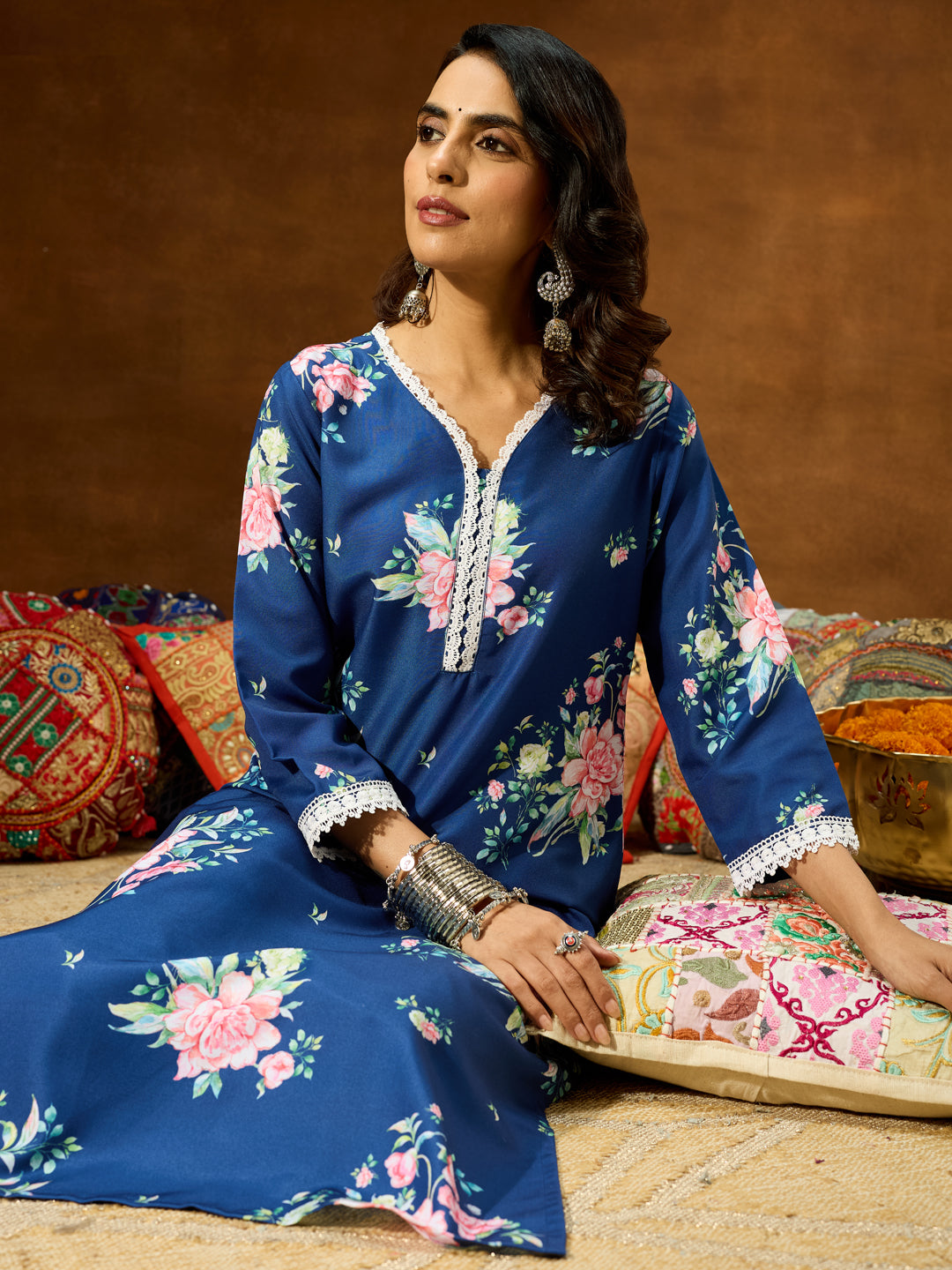 Ninnique Women's Purple Silk Blend Gold Printed Straight Kurta Set