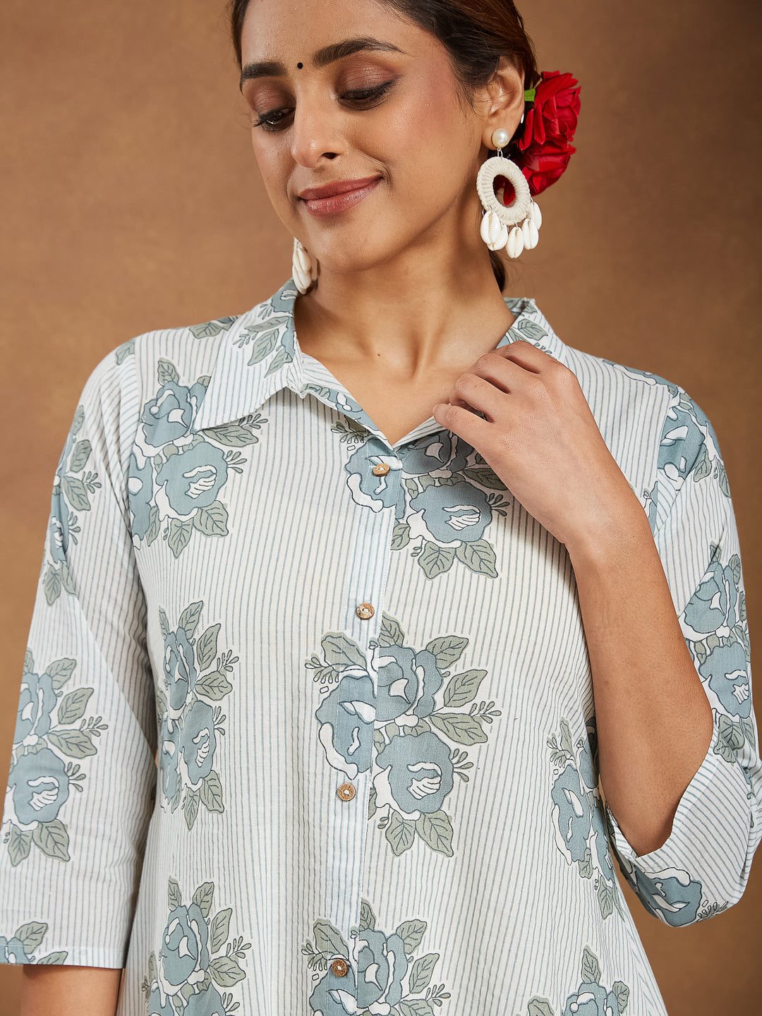 Ninnique Women's White Pure Cotton Floral Printed A-line Shirt Style Kurta With Pant Set