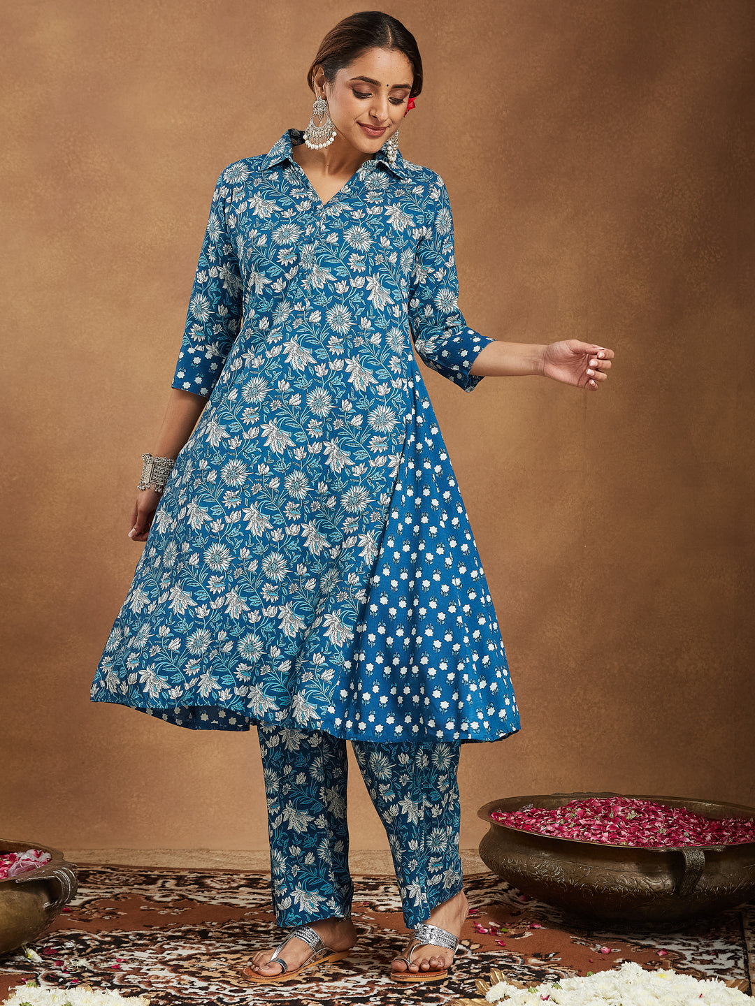 Ninnique Women's Blue Pure Cotton Floral Printed A-line Kurta Set