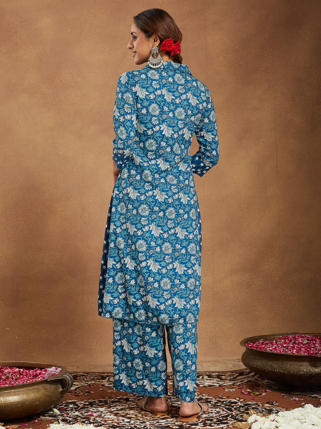Ninnique Women's Blue Pure Cotton Floral Printed A-line Kurta Set