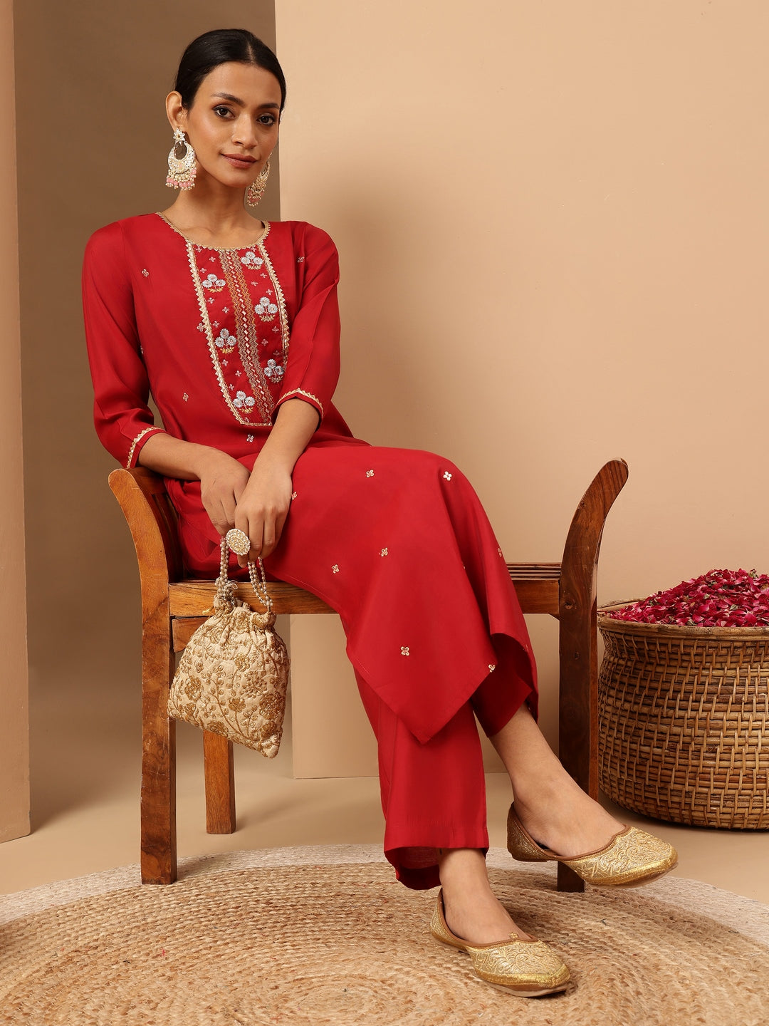 Ninnique Women's Red Chanderi Silk Zari Embroidered Straight Kurta Pant Set