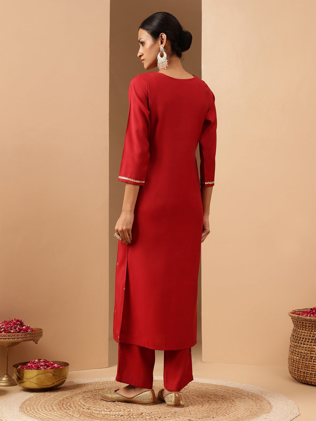 Ninnique Women's Red Chanderi Silk Zari Embroidered Straight Kurta Pant Set