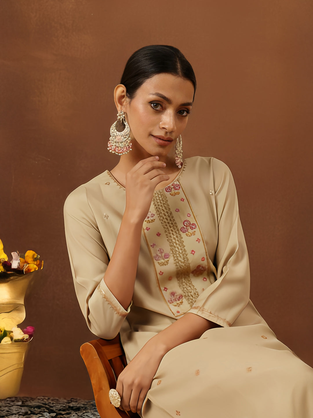 Ninnique Women's Beige Chanderi Silk Zari Embroidered Straight Kurta Pant Set