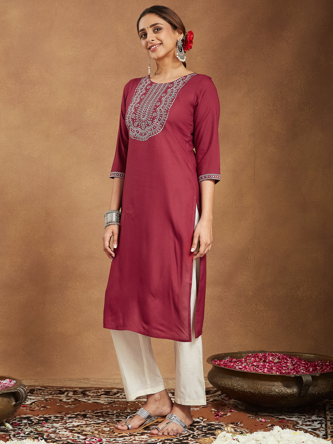 Ninnique Women's Maroon Rayon Embroidered Straight Kurta