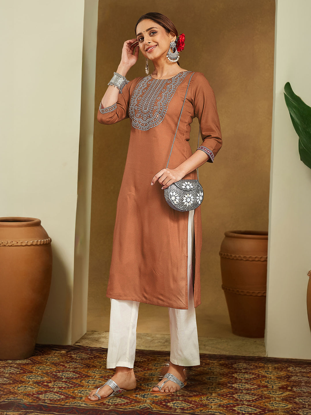 Ninnique Women's Brown Rayon Embroidered Straight Kurta
