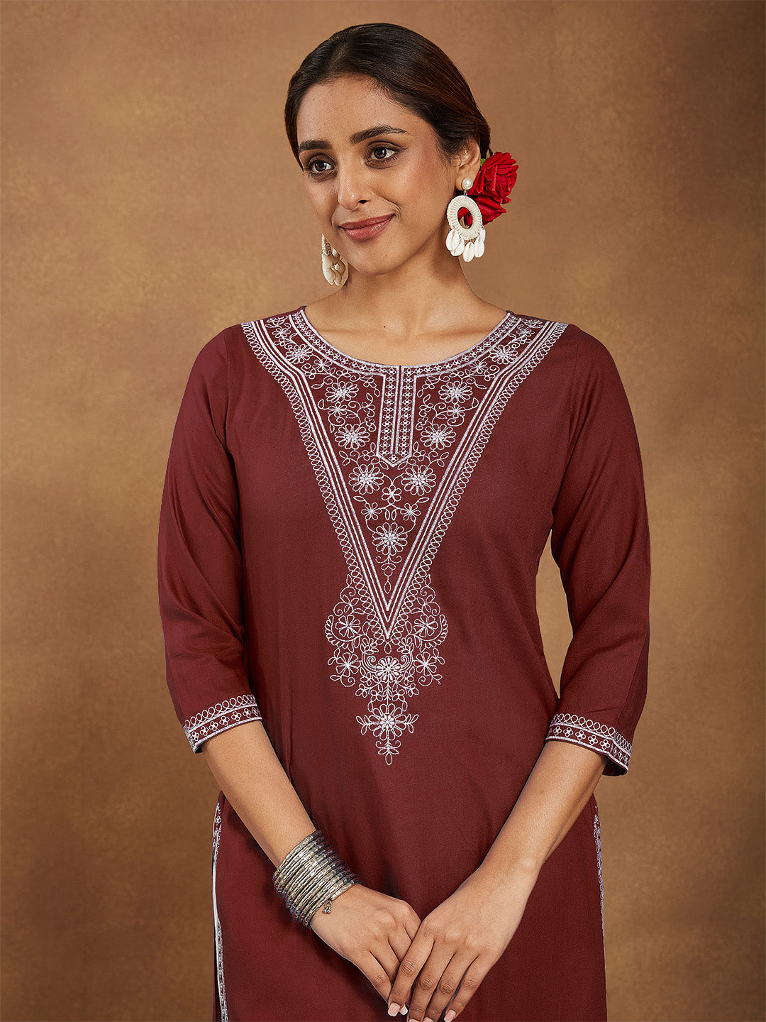 Ninnique Women's Maroon Rayon Embroidered Straight Kurta