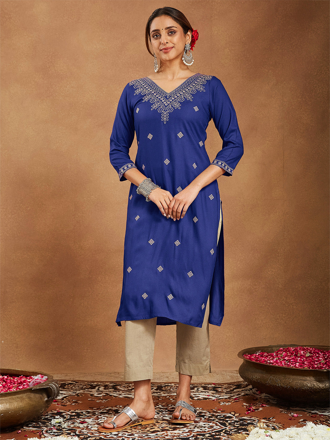 Ninnique Women's Navy Blue Rayon Embroidered Straight Kurta