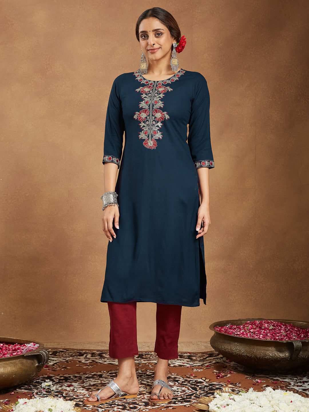 Ninnique Women's Navy Blue Rayon Embroidered Straight Kurta