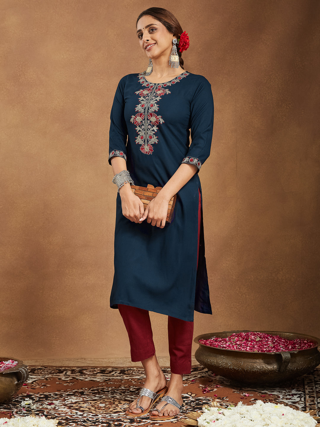 Ninnique Women's Navy Blue Rayon Embroidered Straight Kurta