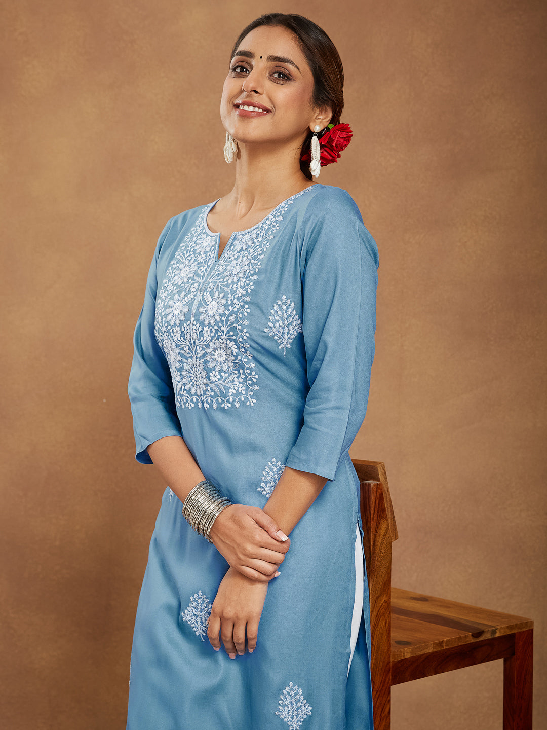 Ninnique Women's Sky Blue Rayon Embroidered Straight Kurta