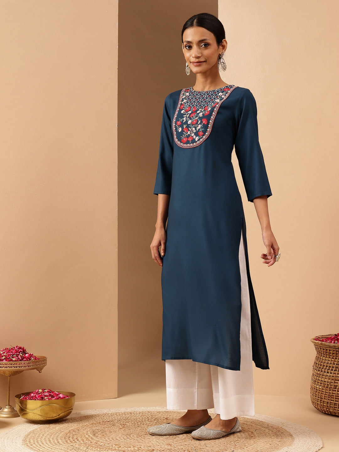 Ninnique Women's Teal Blue Rayon Yoke Embroidered Straight Kurta