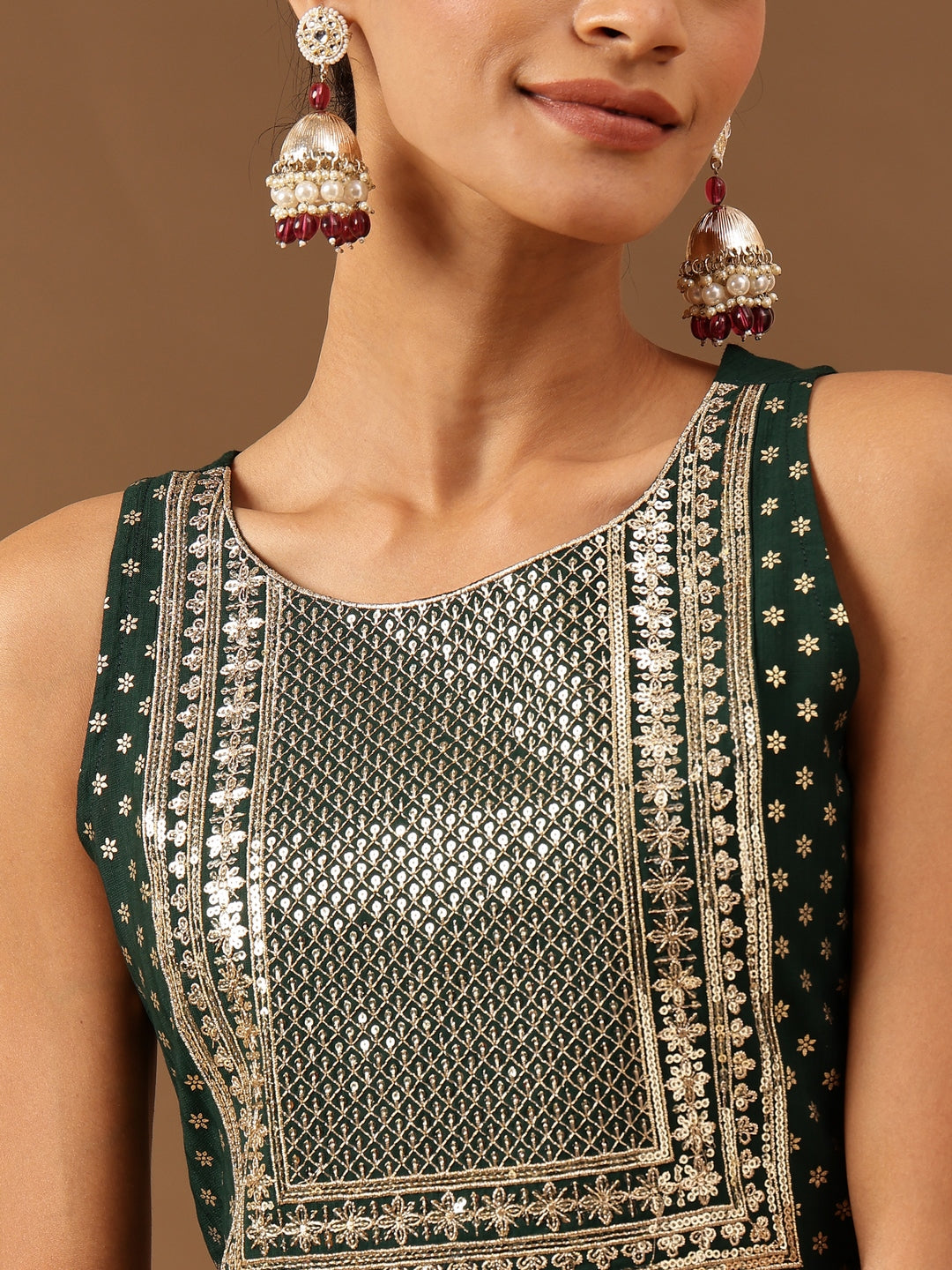 Ninnique Women's Dark Green Silk Blend Zari Yoke Embroidered Gold Printed Straight Kurta