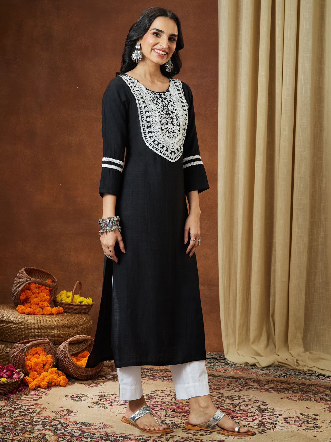 Ninnique Women's Black Silk Blend Embroidered Straight Kurta