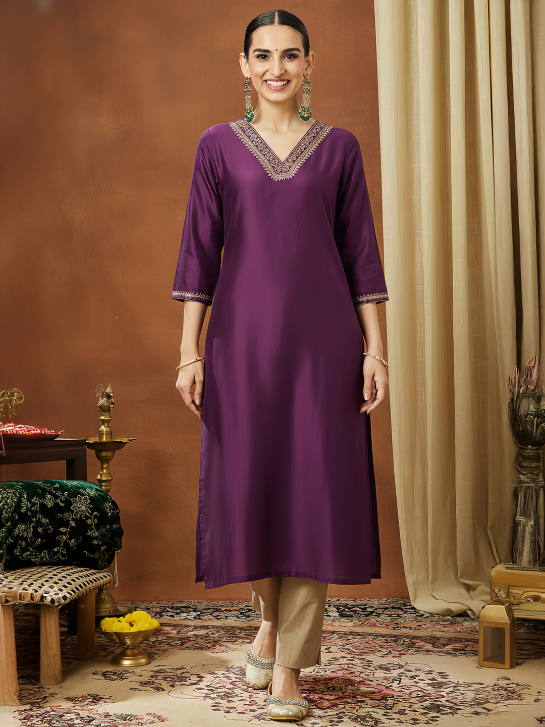 Ninnique Women's Wine Chanderi Silk Embellished Straight Kurta