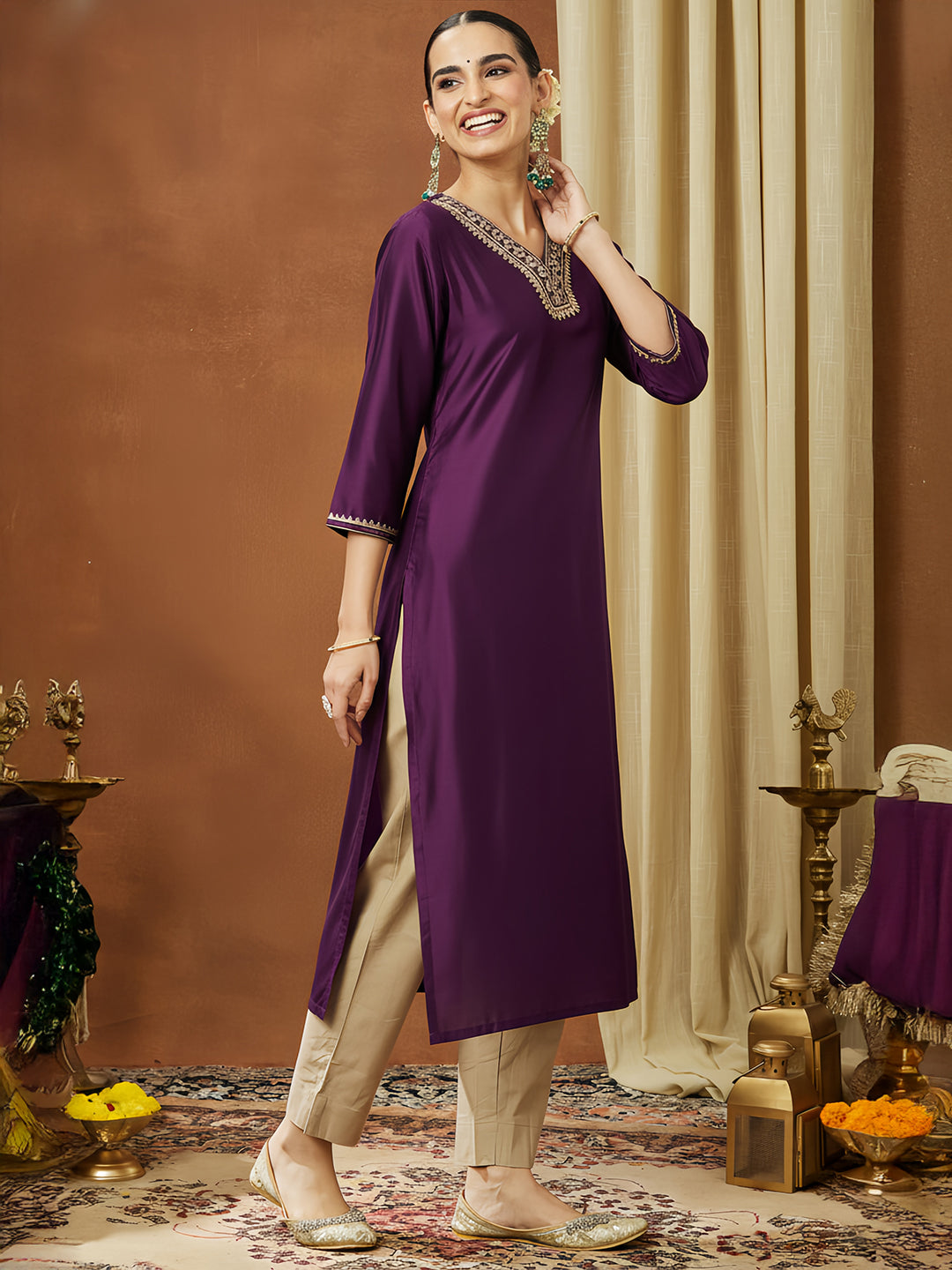 Ninnique Women's Wine Chanderi Silk Embellished Straight Kurta