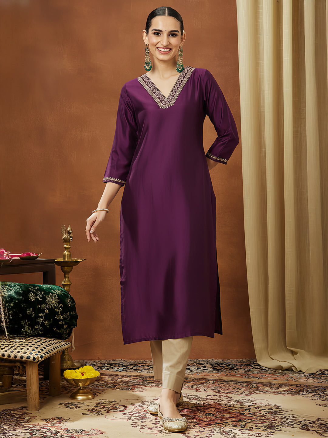 Ninnique Women's Wine Chanderi Silk Embellished Straight Kurta