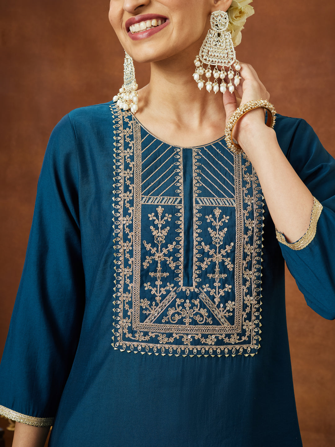 Ninnique Women's Teal Blue Chanderi Silk Zari Yoke Embroidery Straight Kurta