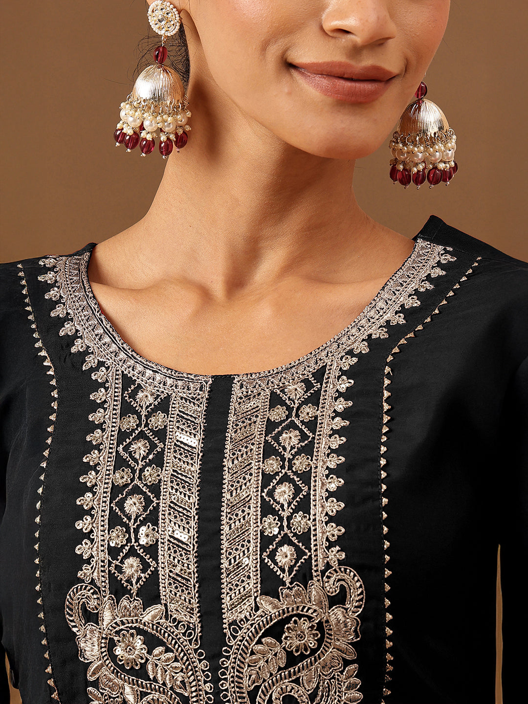 Ninnique Women's Black Chanderi Silk Yoke Embroidered Straight Kurta