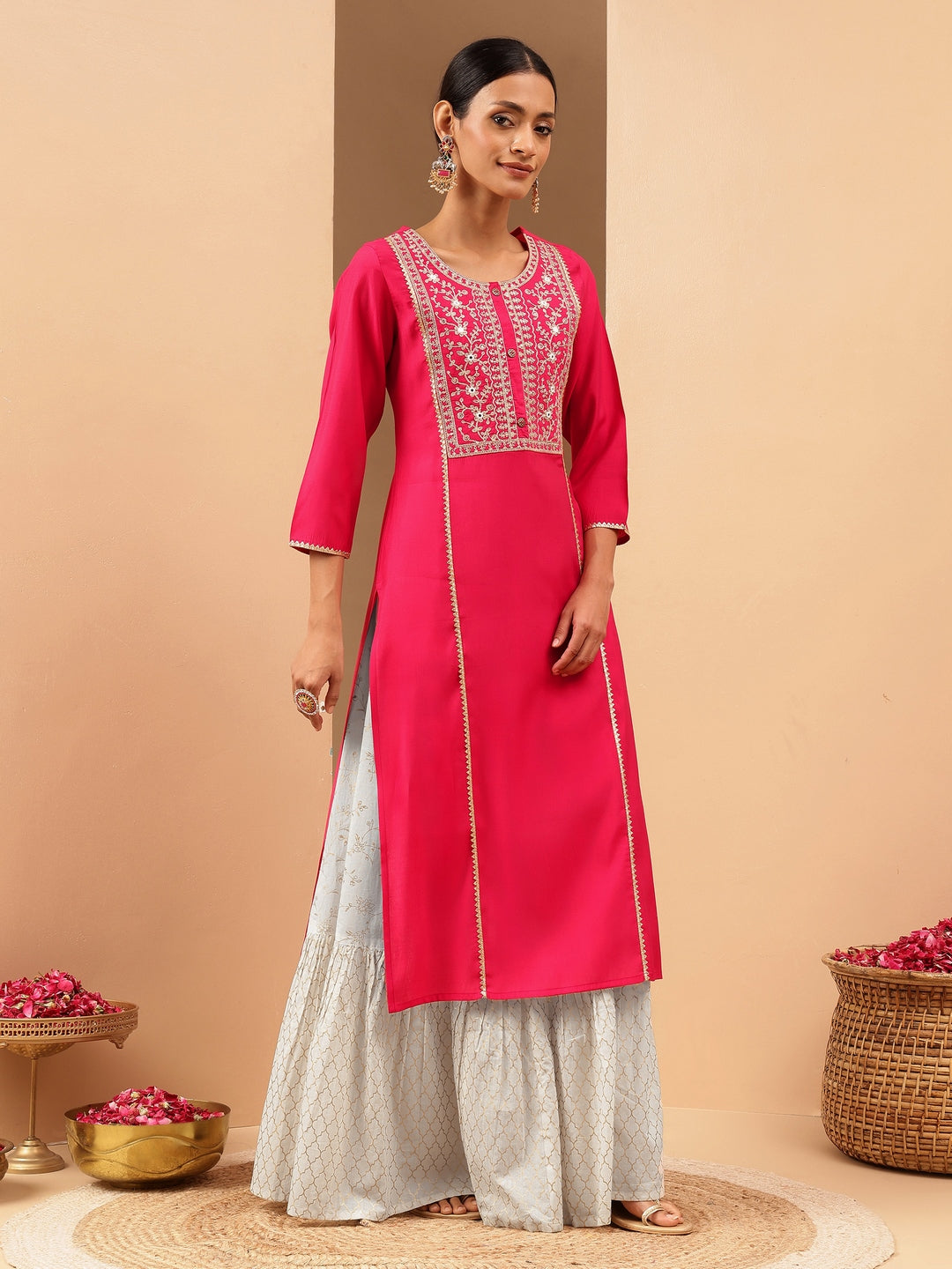 Ninnique Women's Pink Chanderi Silk Zari Yoke Embroidered Straight Kurta
